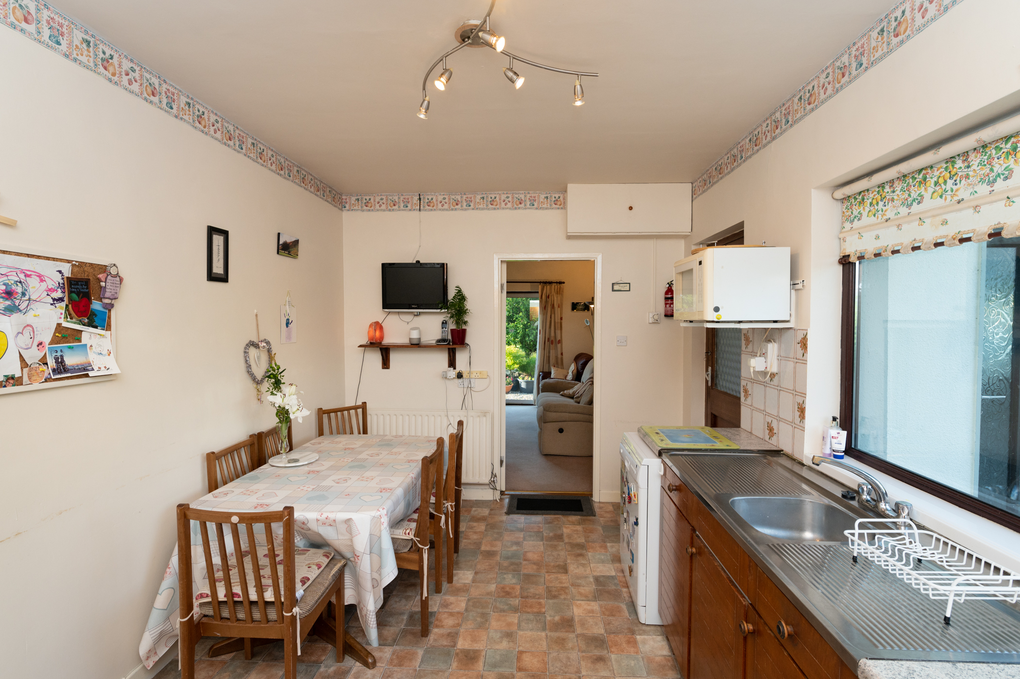 117 Corbiere