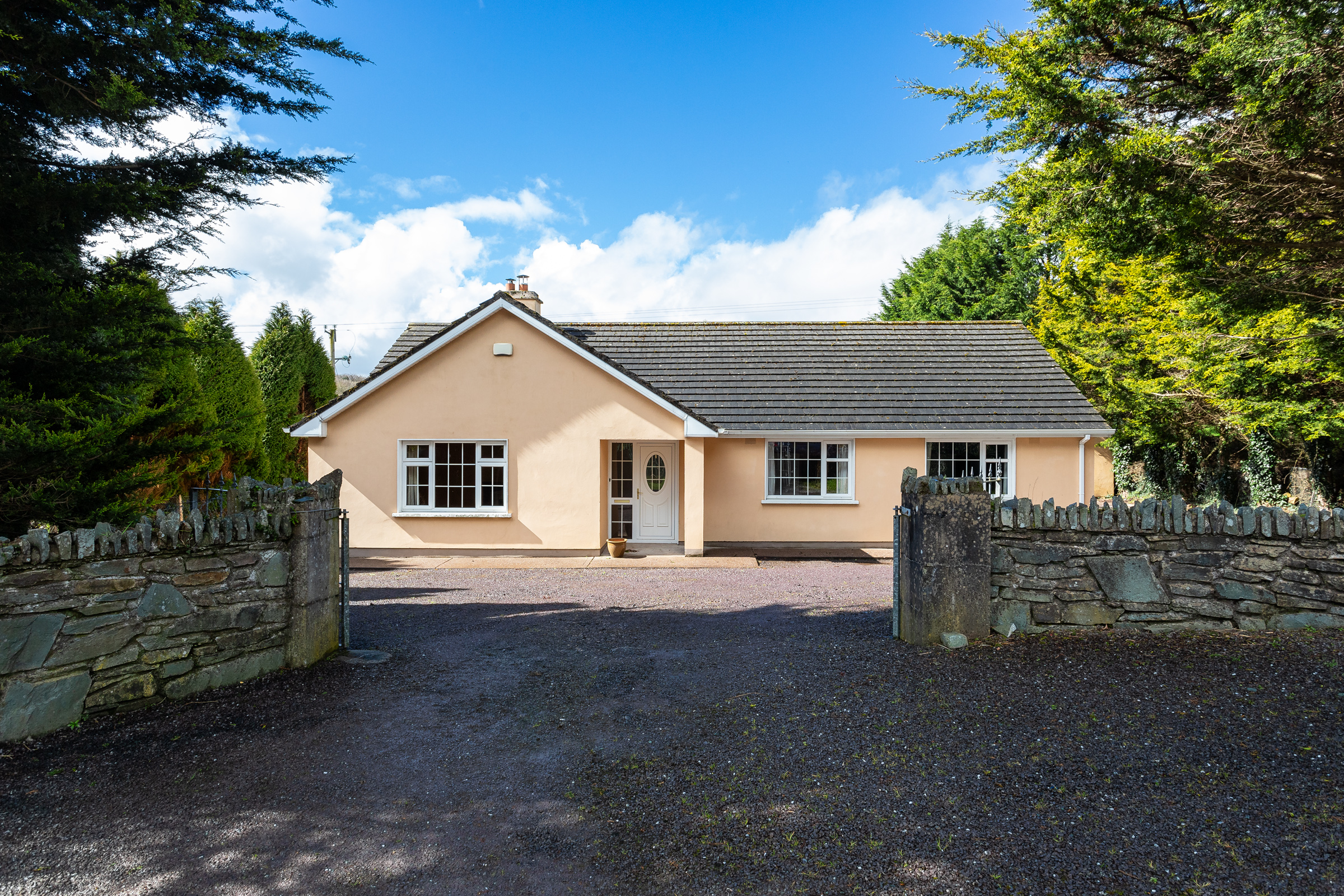 Teerbeg, Macroom, Co. Cork, P12V649